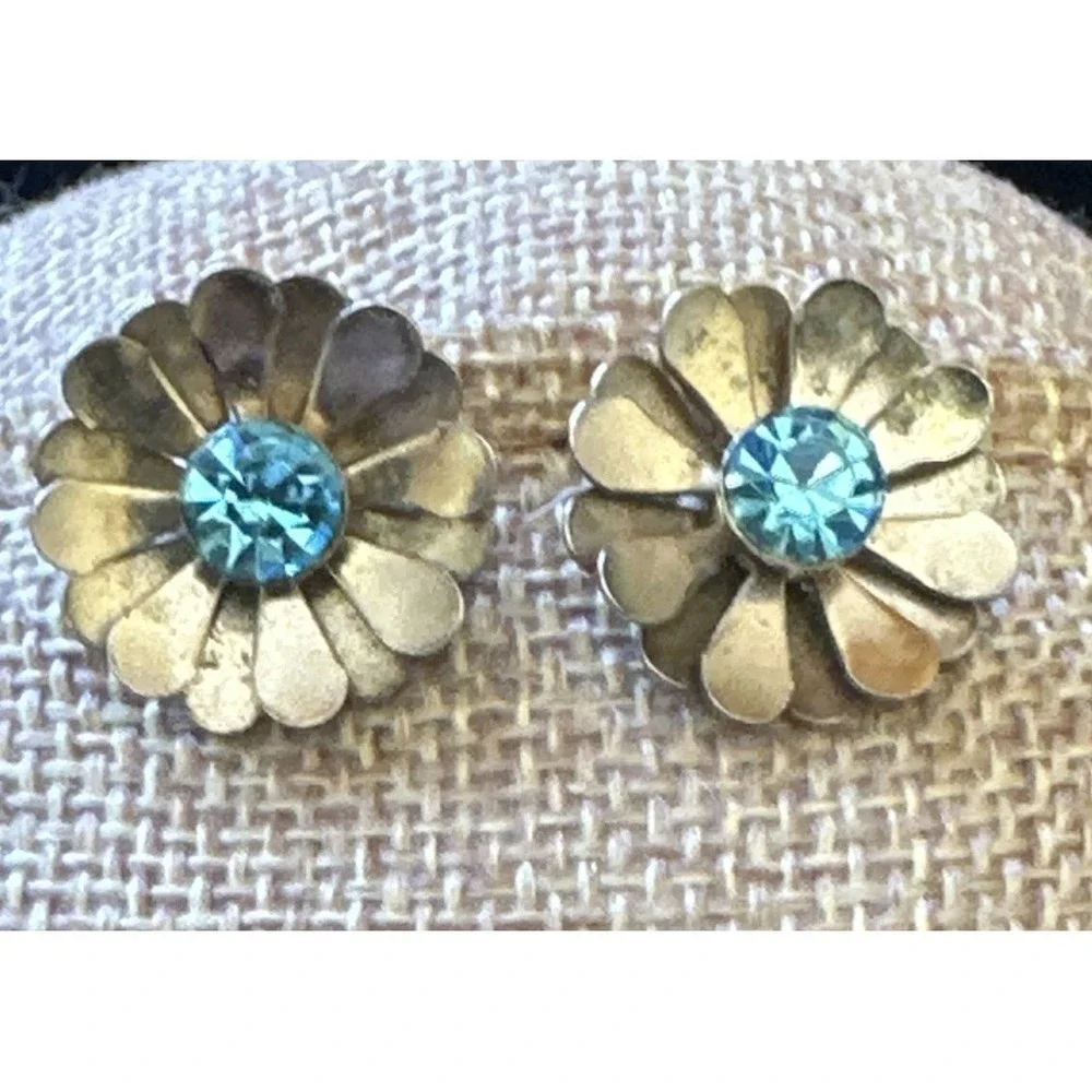 VTG ESTATE‎ SIGNED NEMO BLUE RHINESTONE Flower SCREW Back EARRINGS